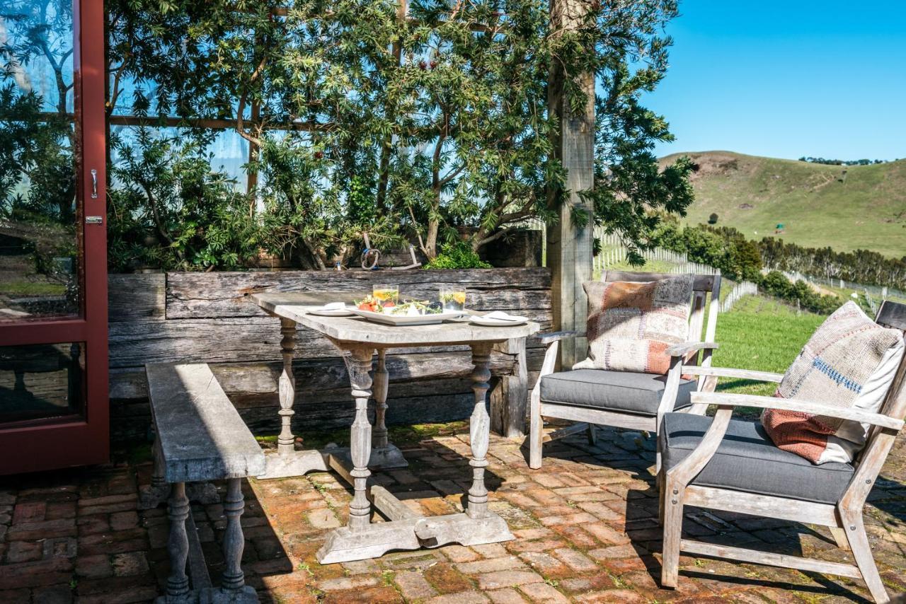 The Vineyard Cottage - Stay Waiheke Onetangi Bagian luar foto