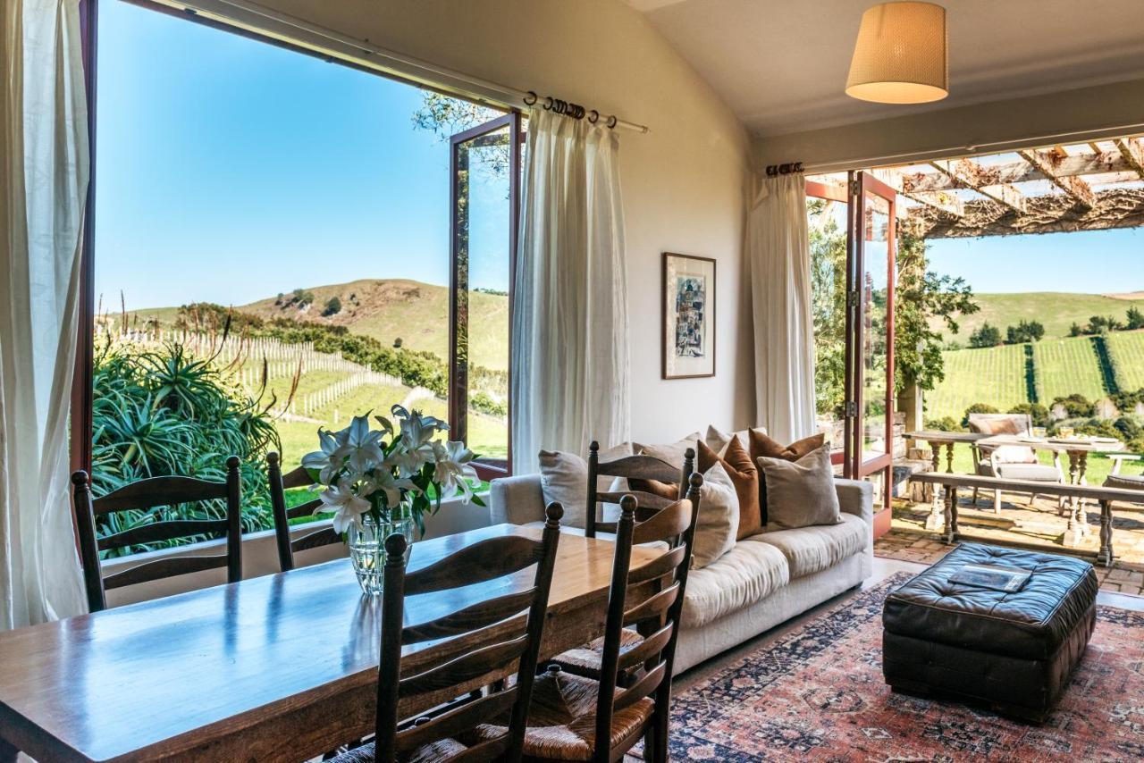 The Vineyard Cottage - Stay Waiheke Onetangi Bagian luar foto
